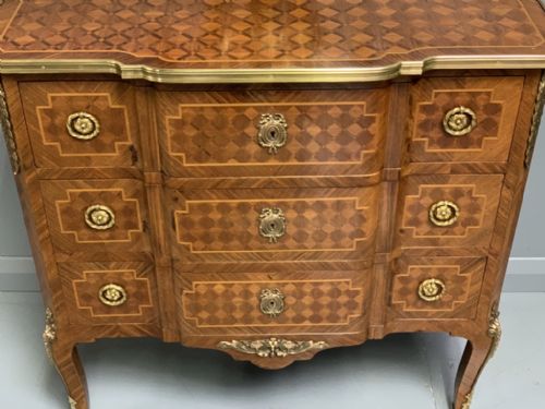 FRENCH KINGWOOD GEOMETRIC PARQUETRY CHEST OF DRAWERS - ADDITIONAL PHOTO 5