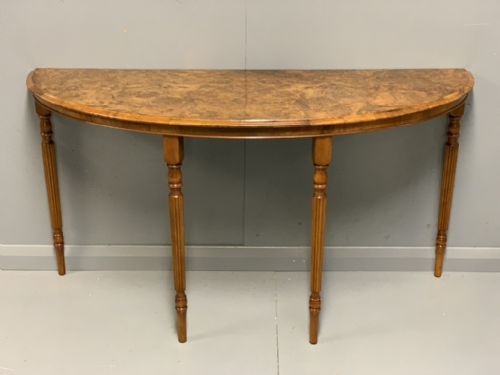 PAIR OF C19TH BURR WALNUT CONSOLE TABLES - ADDITIONAL PHOTO 4