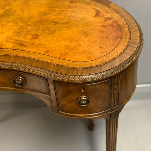 EDWARDIAN KIDNEY SHAPE DRESSING TABLE - ADDITIONAL PHOTO 4