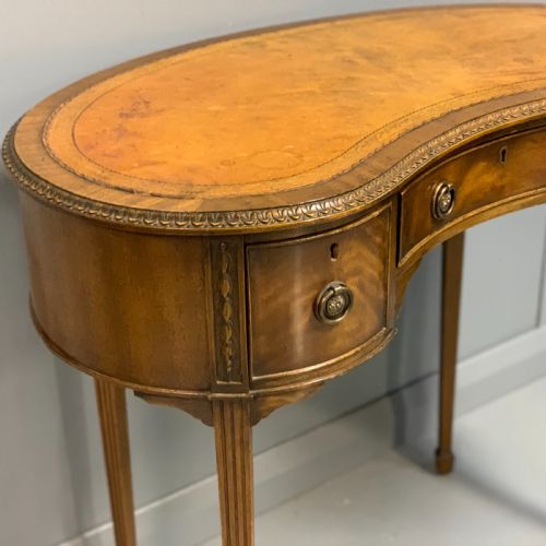 EDWARDIAN KIDNEY SHAPE DRESSING TABLE - ADDITIONAL PHOTO 6