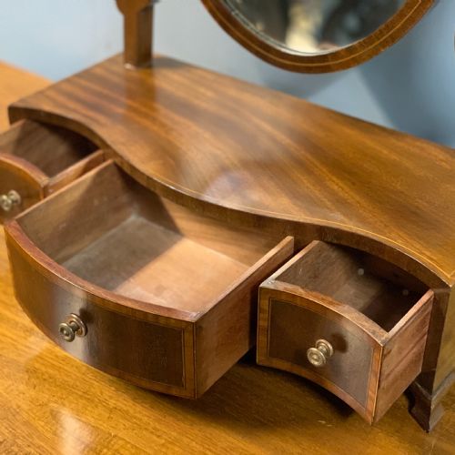 REGENCY SERPENTINE DRESSING TABLE TOP MIRROR - ADDITIONAL PHOTO 3