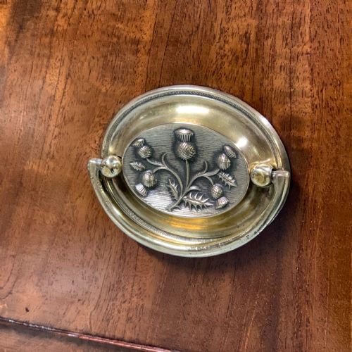SMALL BOW FRONT REGENCY CHEST OF DRAWERS - ADDITIONAL PHOTO 9