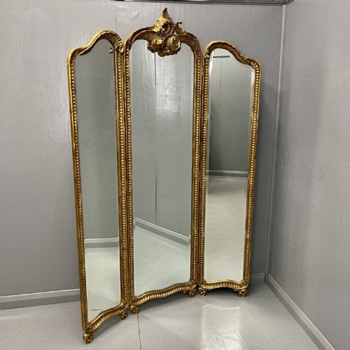 carved giltwood three folding dressing mirror - CATEGORY: ANTIQUE MIRRORS - DATED 1920