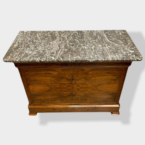 FIGURED WALNUT MARBLE TOP COMMODE - ADDITIONAL PHOTO 3
