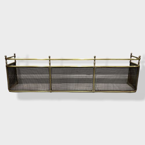 19th century brass fire guard fender - CATEGORY: ANTIQUE FIREPLACES - DATED 19TH CENTURY