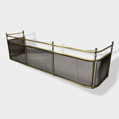 19TH CENTURY BRASS FIRE GUARD FENDER - ADDITIONAL PHOTO 2