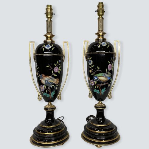 PAIR OF ITALIAN ENAMELLED PORCELAIN TABLE LAMPS - ADDITIONAL PHOTO 1