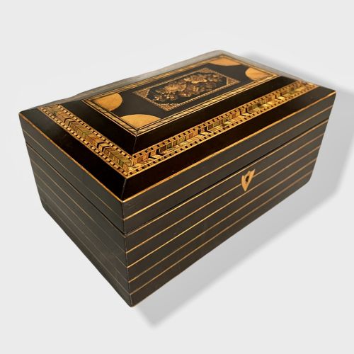 tonbridge inlaid and ebonised jewellery box - CATEGORY: ANTIQUE BOXES - DATED 19TH CENTURY