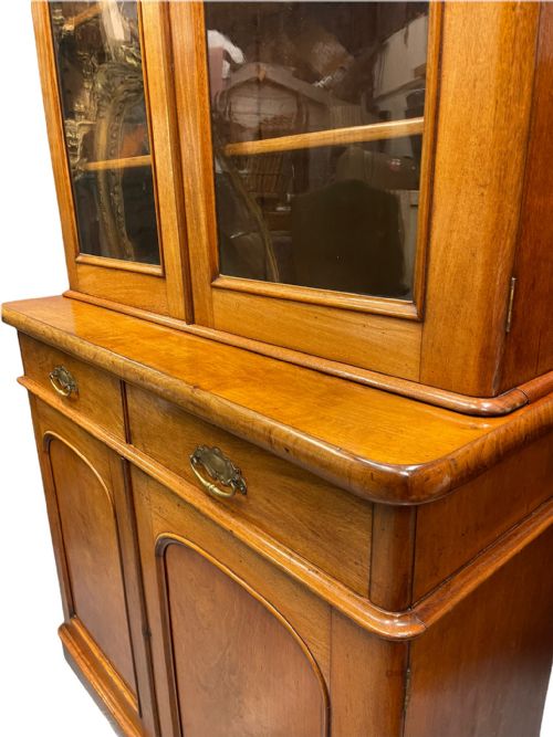 19TH CENTURY ENGLISH GLAZED BOOKCASE ON CUPBOARD BASE - ADDITIONAL PHOTO 5