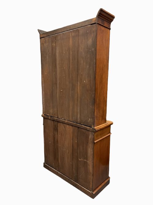 19TH CENTURY ENGLISH GLAZED BOOKCASE ON CUPBOARD BASE - ADDITIONAL PHOTO 10