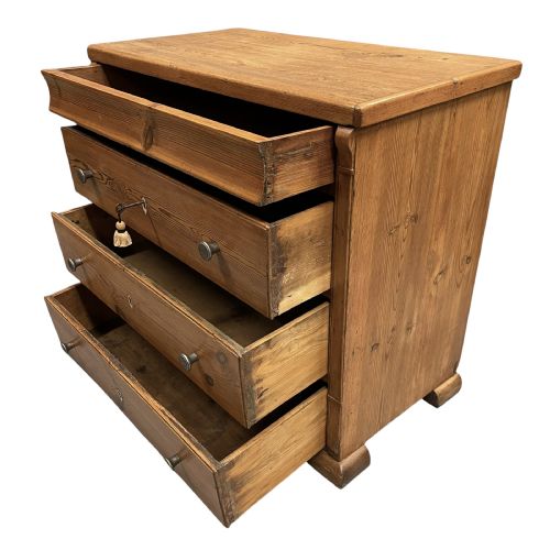SMALL 19TH CENTURY CONTINENTAL CHEST OF DRAWERS - ADDITIONAL PHOTO 8