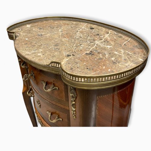 PAIR OF LARGE FRENCH INLAID BEDSIDE LAMP TABLES WITH MARBLE TOPS - ADDITIONAL PHOTO 8