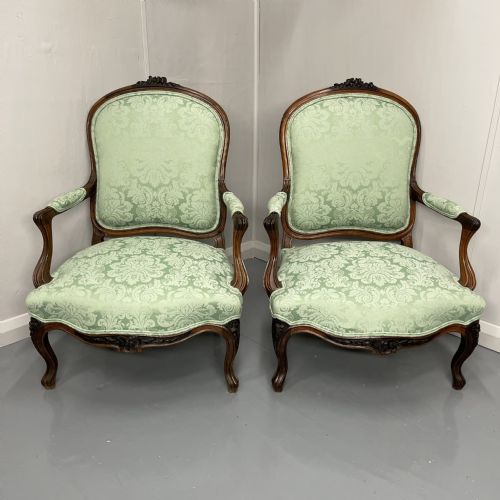 LARGE PAIR OF NEWLY UPHOLSTERED FRENCH ARMCHAIRS - ADDITIONAL PHOTO 2