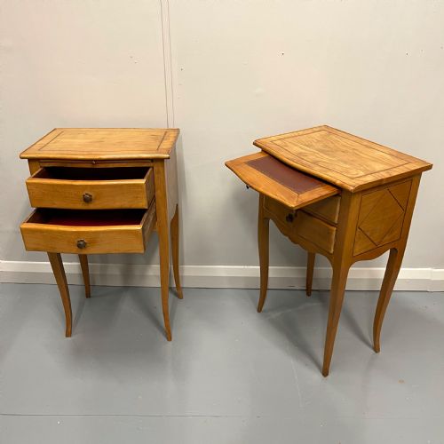 PAIR OF FRENCH ASH INLAID BEDSIDE LAMP TABLES - ADDITIONAL PHOTO 4