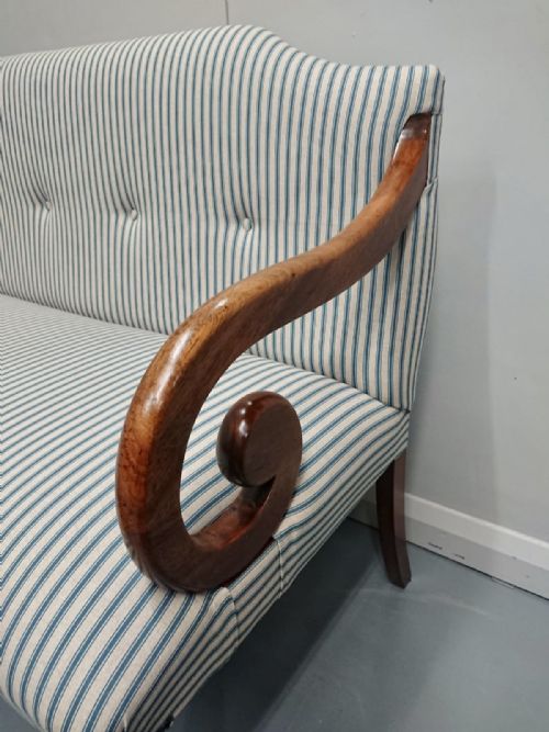 BUTTONED STRIPE TICKING WINDOW SEAT WITH STOOL - ADDITIONAL PHOTO 5