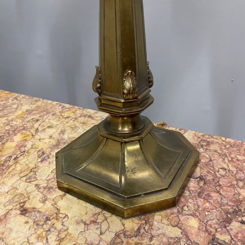PAIR OF BRASS AND CUT GLASS TABLE LAMPS - ADDITIONAL PHOTO 6