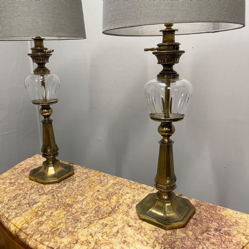 PAIR OF BRASS AND CUT GLASS TABLE LAMPS - ADDITIONAL PHOTO 7
