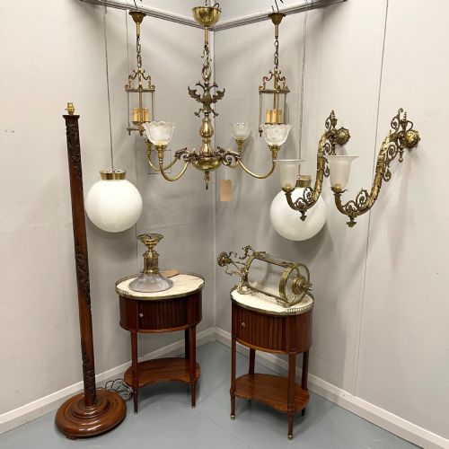 PAIR OF OPALINE MILK GLASS GLOBE PENDANT LIGHTS - ADDITIONAL PHOTO 7