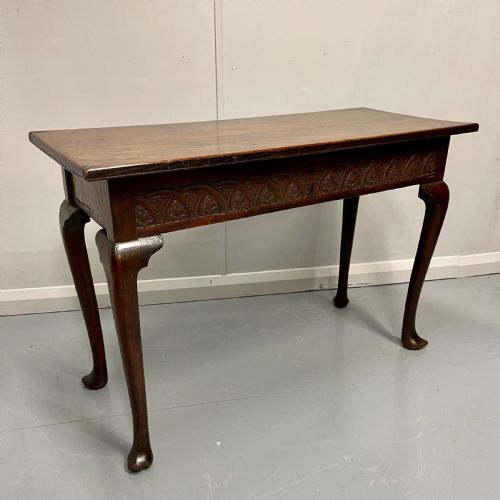 early 18th century oak server table - CATEGORY: ANTIQUE TABLES - DATED 18TH CENTURY