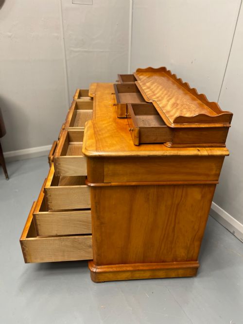 EDWARDIAN SATINWOOD PEDESTAL DESK - ADDITIONAL PHOTO 7