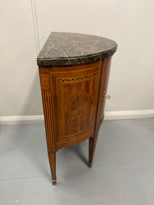 19TH CENTURY FRENCH MARQUETRY DEMI LUNE CABINET - ADDITIONAL PHOTO 4