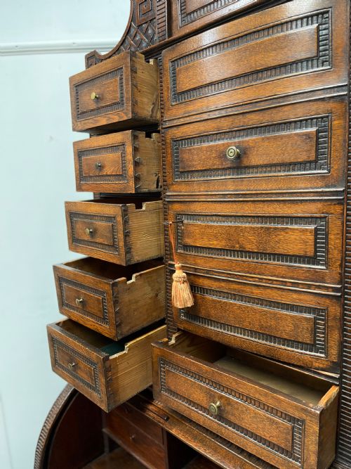 SOLID OAK FLEMISH CYLINDER BUREAU WITH DRAWERS - ADDITIONAL PHOTO 11