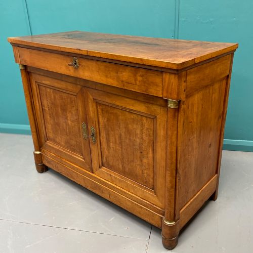 FRENCH 18TH CENTURY PEAR WOOD BUFFET SIDEBOARD - ADDITIONAL PHOTO 1
