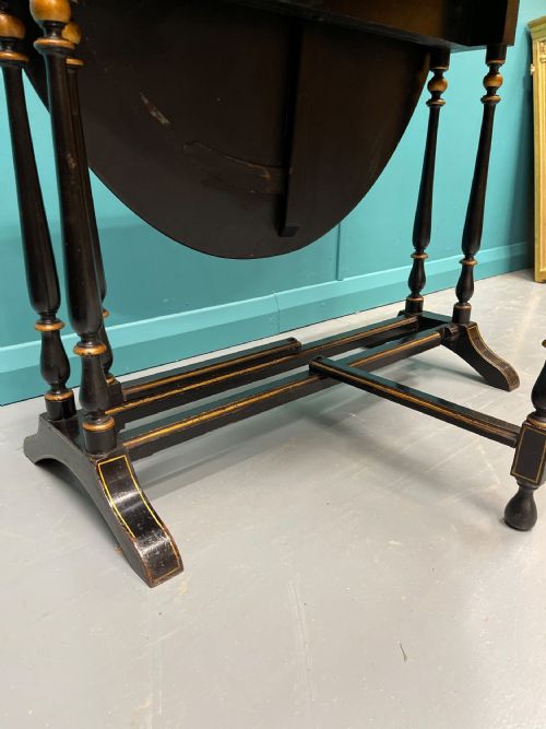 BLACK LACQUERED AND DECORATED SUTHERLAND SIDE TABLE - ADDITIONAL PHOTO 4