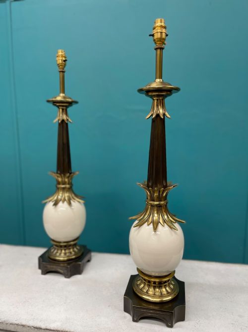 LARGE PAIR OF FAUX OSTRICH EGG LAMPS INC POSTAGE - ADDITIONAL PHOTO 6