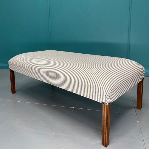 OTTOMAN CENTRE FOOTSTOOL IN TICKING STRIPES - ADDITIONAL PHOTO 3