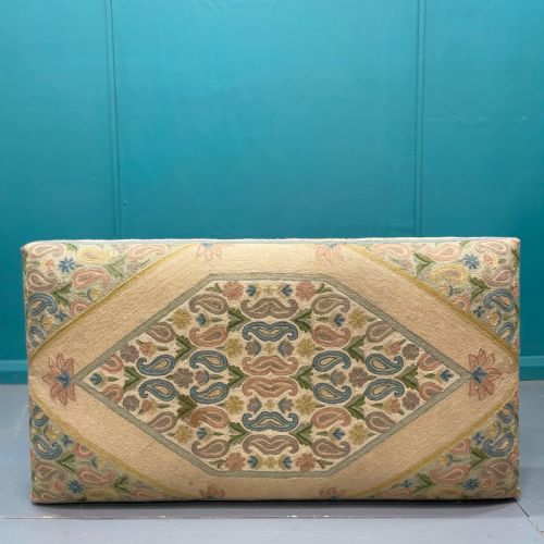 VICTORIAN OTTOMAN FOOTSTOOL WITH NEEDLEPOINT - ADDITIONAL PHOTO 5