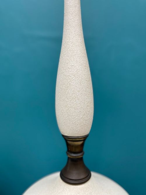 GRAND SCALE PAIR OF ART DECO LAMPS - ADDITIONAL PHOTO 4