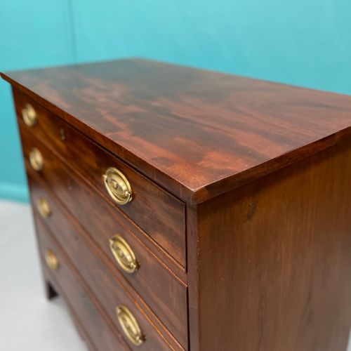 REGENCY MAHOGANY CHEST OF DRAWERS - ADDITIONAL PHOTO 4