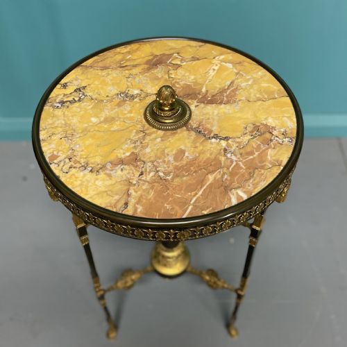 FRENCH GILT BRASS AND MARBLE TOP SIDE TABLE - ADDITIONAL PHOTO 5