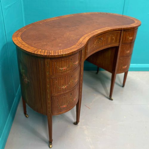 SATINWOOD KIDNEY DESK WITH ORIGINAL PAINTED DECORATION - ADDITIONAL PHOTO 4