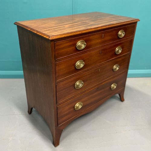 SMALL REGENCY MAHOGANY CHEST OF DRAWERS - ADDITIONAL PHOTO 5