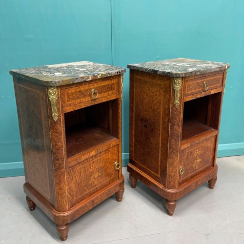 PAIR OF FRENCH BURR WALNUT BEDSIDE CABINETS - ADDITIONAL PHOTO 3