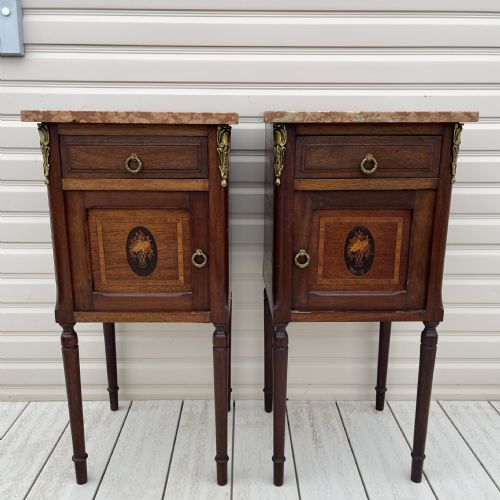PAIR OF FRENCH MARBLE TOP BEDSIDE CABINETS - ADDITIONAL PHOTO 9