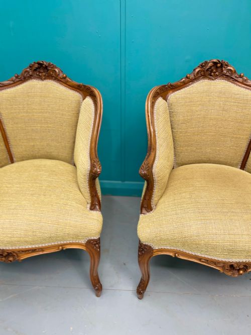 PAIR OF FRENCH WALNUT LOW BACK TUB ARMCHAIRS - ADDITIONAL PHOTO 3