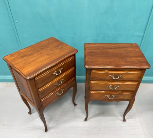 PAIR OF FRENCH CHERRYWOOD BEDSIDE TABLES - ADDITIONAL PHOTO 2
