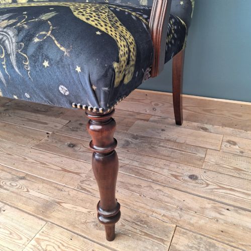 19TH CENTURY WINDOW SEAT IN EMMA SHIPLEY LYNX VELVET - ADDITIONAL PHOTO 1