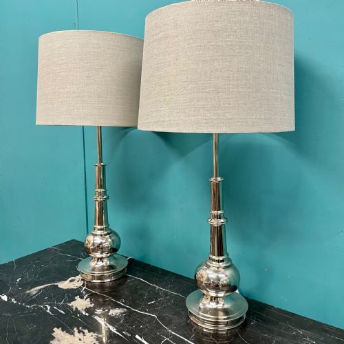 IMPRESSIVE PAIR OF NICKEL PLATED LAMPS - ADDITIONAL PHOTO 2
