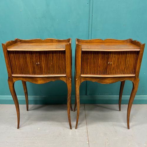 PAIR OF FRENCH TAMBOUR BEDSIDE LAMP TABLES - ADDITIONAL PHOTO 2
