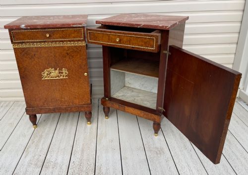 PAIR OF FRENCH EMPIRE STYLE BURR WALNUT BEDSIDE CABINETS - ADDITIONAL PHOTO 4