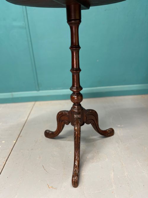 19TH CENTURY CHESSBOARD INLAID TRIPOD TABLE - ADDITIONAL PHOTO 5