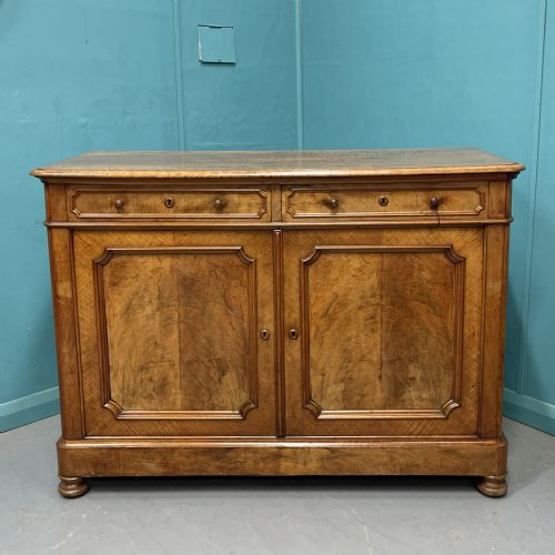 19th century french buffet sideboard in walnut - CATEGORY: ANTIQUE SIDEBOARDS - DATED 19TH CENTURY