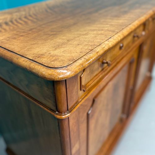 19TH CENTURY FRENCH BUFFET SIDEBOARD IN WALNUT - ADDITIONAL PHOTO 5