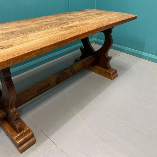 FRENCH OAK FARMHOUSE OR TAVERN TABLE - ADDITIONAL PHOTO 2