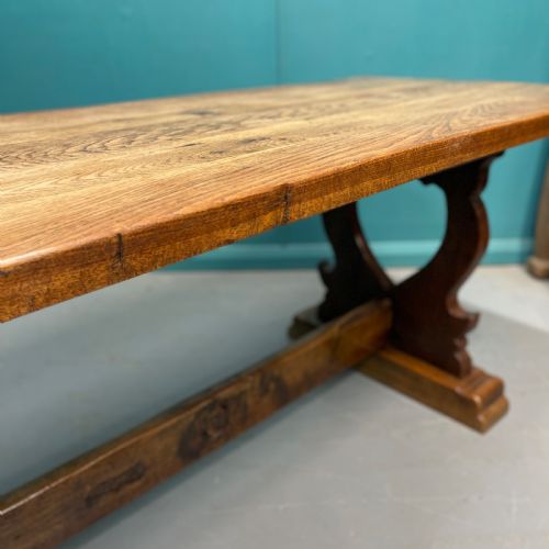 FRENCH OAK FARMHOUSE OR TAVERN TABLE - ADDITIONAL PHOTO 5