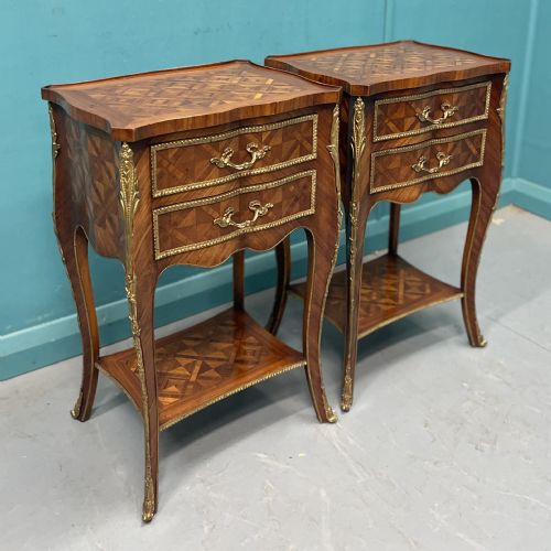pair of french kingwood parquetry bedside cabinets - CATEGORY: ANTIQUE CABINETS - DATED 1920